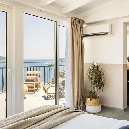 The Rock Hotel *