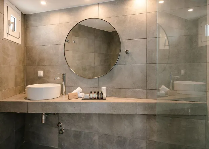 The Rock * スキアトスタウン